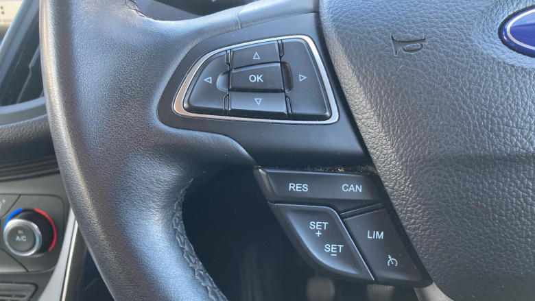 Ford Kuga 1.5 TDCi Titanium Edition 5dr 2WD Diesel Estate